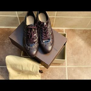 Authentic Louis Vuitton Pulse Sneaker Size 39/8